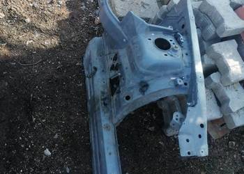 Ćwiartka Podłoznica lewa przód bmw 1 e87