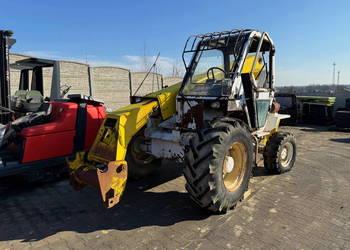 ładowarka teleskopowa MANITOU MT425CP 4x4 2500kg wysięg 5m PERKINS