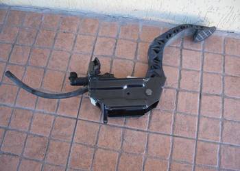 PEDAŁ SPRZĘGŁA SKODA FABIA I 1.2 6Q1721059M