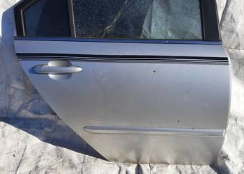 Kia Magentis Drzwi prawe tylne  prawy tył 3D