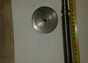 Śruba suportu narzędziowego dł. 257mm - TUC40