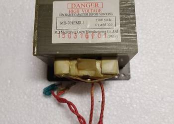 Transformator z mikrofalówki.