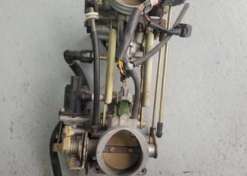 Suzuki DL 1000 V STROM PRZEPUSTNICE WTRYSKI PRZEPUSTNICA WTRYSK OEM