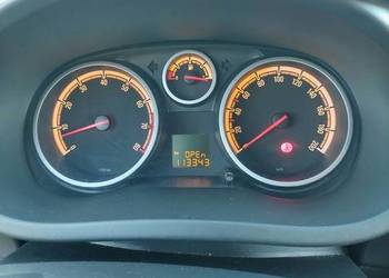 Opel Corsa D Activ 1,4  114 tys. km.