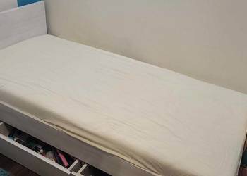 Łózko jednoosobowe z materacem SweetSen