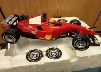 model samochodu formuła 1.