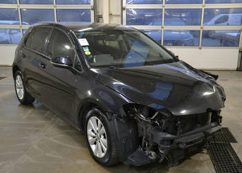 Volkswagen Golf 1,6 tdi 105ps* nawigacja* niskie spalanie* climatronic* IC…