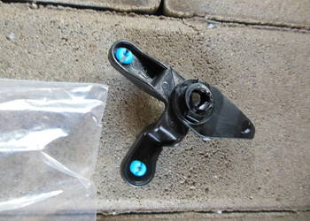 FIAT TIPO-TEMPRA DŹWIGNIA KLAMKI POWROTNA 7599755 NOWA ORYGINAŁ