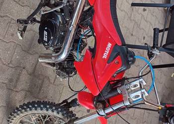 Cross 125