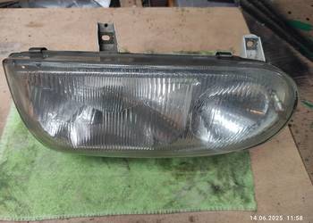 Lampa lewy przód VW Golf 3