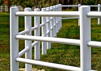 Ogrodzenie elektryczne dla koni 3 poprzeczkowe  pastuch