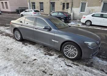 BMW7 F01 2009