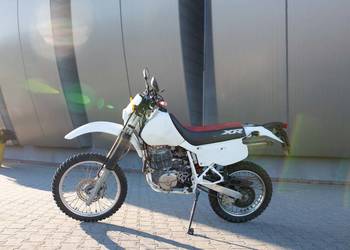 HONDA XR600R