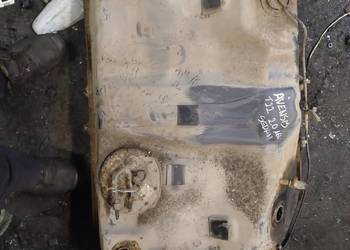 TOYOTA  AVENSIS T22 bak zbiornik paliwa pompa  2,0 16V