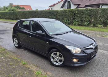 HYUDAI I30 LIFT 1.6 CRDi OPŁACONY Z NIEMIEC KLIMA ELEKTRYKA ALU STAN BDB!!!