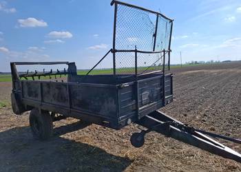 Rozrzutnik obornika jednoosiowy