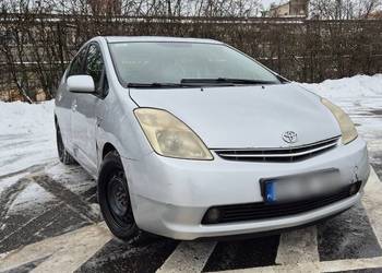 Prius 2 (2008) hybryda LPG kamera cofania EV opony 2024 AUX climatronic