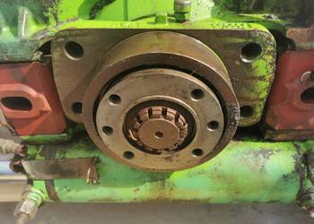 Merlo P 40.7 {Środek mostu  tylny}