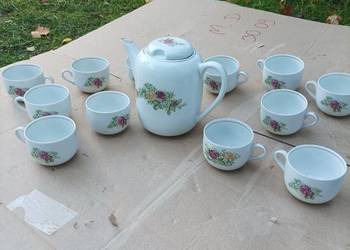 Porcelana Karolina zestaw kawowy herbaciany. Porcelana Karolina zestaw kawowy herbaciany.