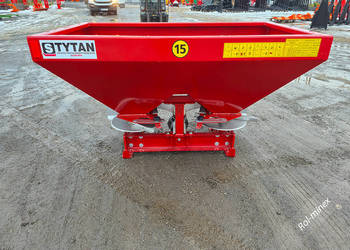 Rozsiewacz do nawozów nawozu 2-talerzowy STRUMYK Tytan Transport