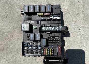 Skrzynka bezpieczników 000 1683 V001 Smart ForTwo I