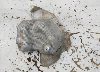 BMW G21 G20 Kombi 330e blacha osłona termiczna wydechu tył