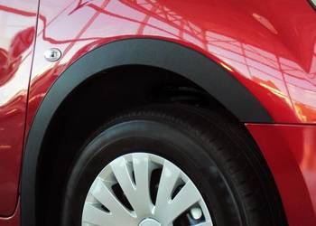 Nakładki na błotnik listwa nadkola ochronna zestaw Tuning