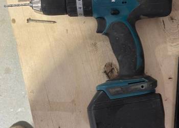 Akumulatorowa wiertarko-wkrętarka udarowa Makita DHP453