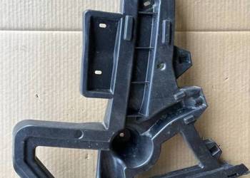 OPEL ASTRA L VI  ŚLIZG ZDERZAKA LEWY TYŁ 9841486180