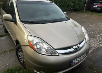 Toyota Sienna 3.5 b+g