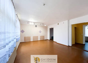 Lokal usługowo-mieszkalny I Pszczółki