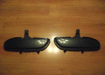 Peugeot 406 przed liftingiem. Zaślepki halogenów
