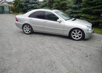 Mercedes C200 przebieg 132500 km
