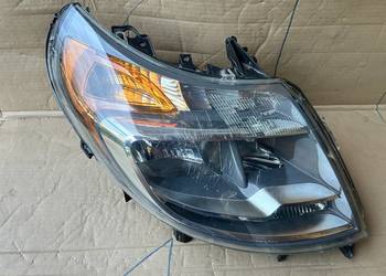 Prawa lampa przednia przód Ram Promaster 3.6