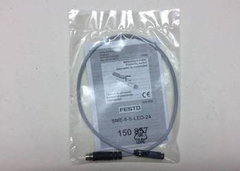 Wyłącznik FESTO SME-8-S-LED-24 (150 857) 150857