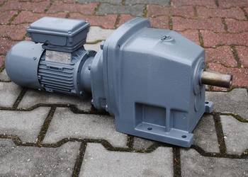 Motoreduktor 0.18kw. 6,4obr. z hamulcem. NORD