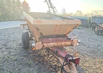 Rozsiewacz wapna rcw3 okazja warto transport nowy typ .