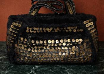 Torebka zimowa czarne futerko zdobiona