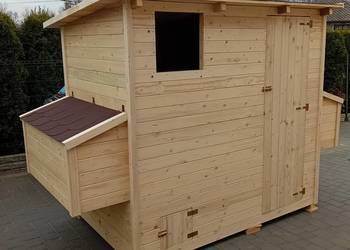 Kurnik drewniany na około 10/12 kur