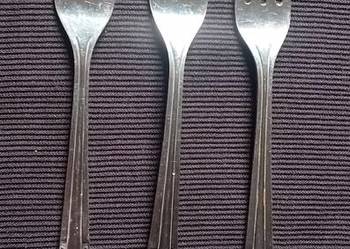 Zestaw 3 widelców ze stali nierdzewnej Hefra, wzór Saturn. PRL.