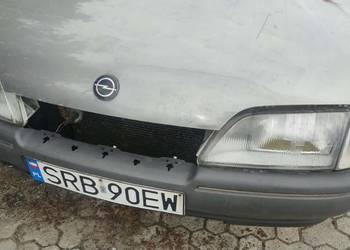Opel omega a caravan na części.