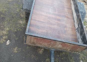 Przyczepka na resorze