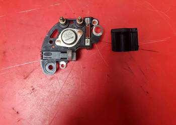 82026635 Regulator napięcia CNH New Holland