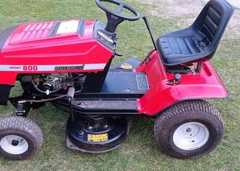 Traktorek do koszenia trawy