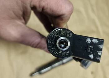 wtryskiwacze 0445110131 131 bmw bosh wtryskiwacz