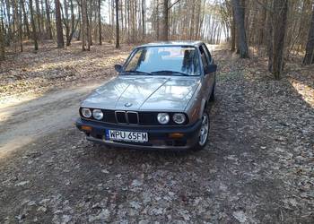 BMW e30 316i sedan