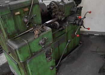 Tokarka RW 32 reworwerowa