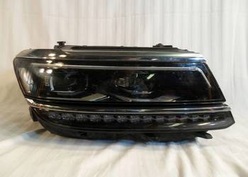 Volkswagen Tiguan II 2 reflektor prawy przedni lampa prawa przód przednia