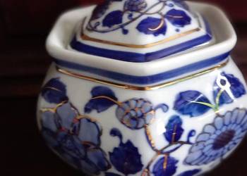 Cukiernica Łomonosow-kobalt i złoto