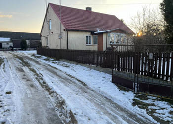Sprzedam siedlisko: dom i zabudowania gospodarcze – Lipiny, gm. Mrozy